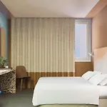 Ibis Styles Centre 3* אלס