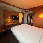 Ibis Styles Centre Hotel