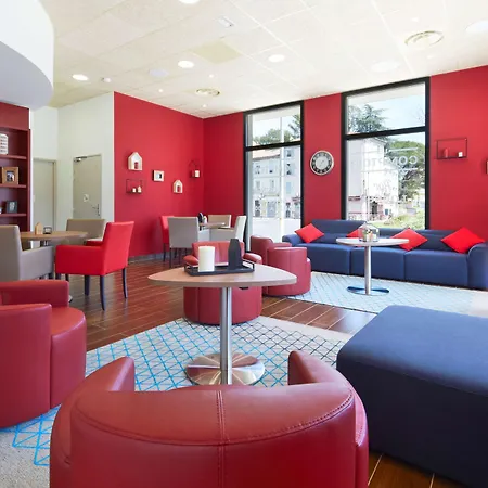 Campanile Centre - Cevennes Hotel