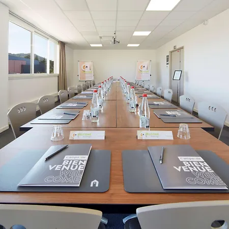 Szálloda Ibis Styles Centre 3*