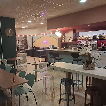 Hotel Ibis Styles Centre Ales