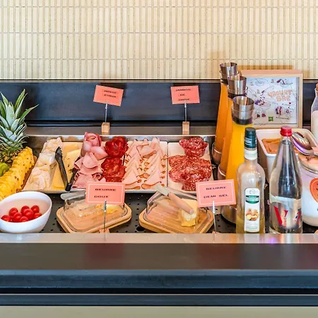 Ibis Styles Centre Hotel 3*