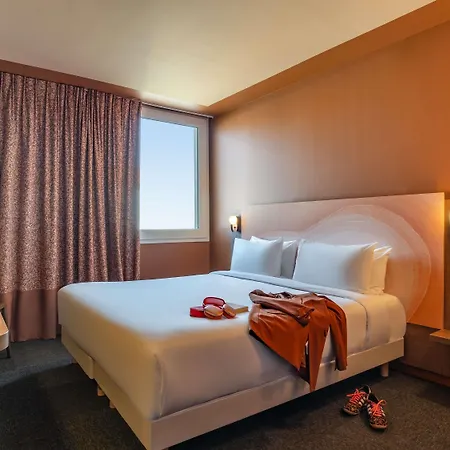 Ibis Styles Centre Hotel