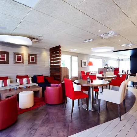 Hotel Campanile Centre - Cevennes