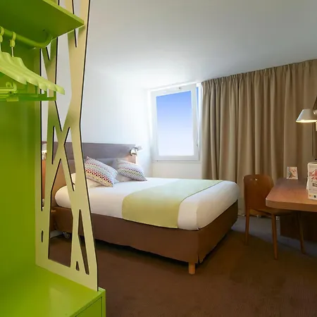 Ibis Styles Centre 3*