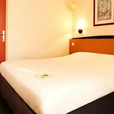 Ibis Styles Centre 3* Alès