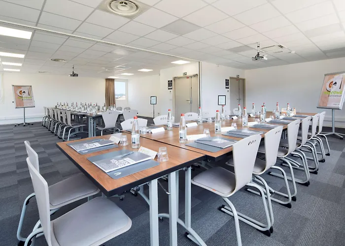 Campanile Centre - Cévennes Hotel Alès