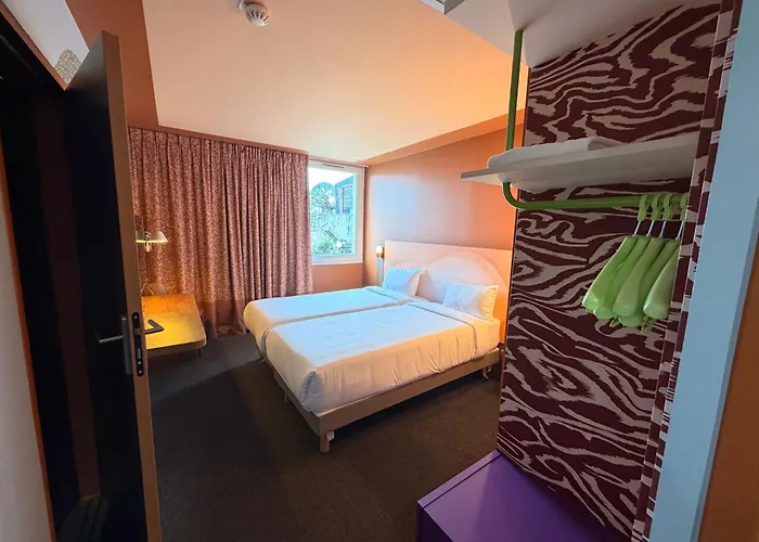 Hotel Campanile Centre - Cévennes