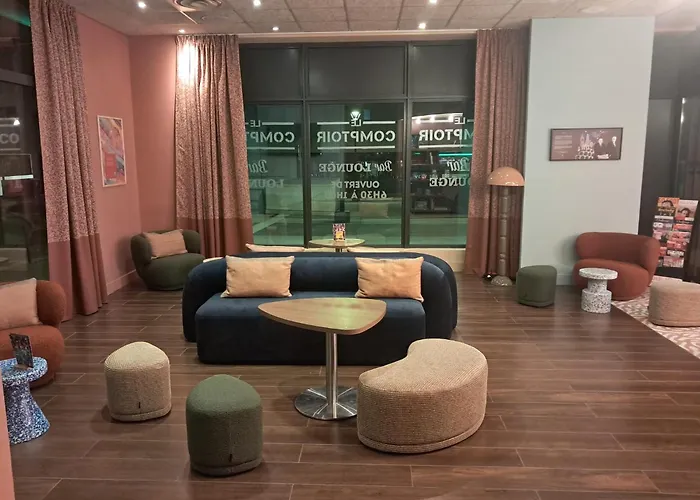 Hotel Campanile Centre - Cévennes