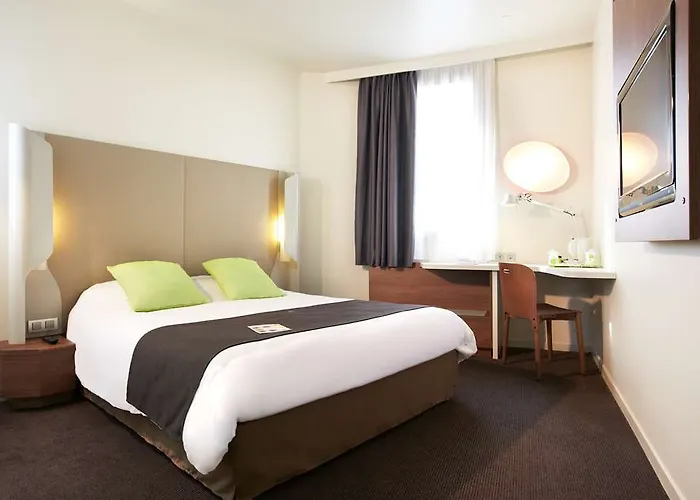 Hotel Campanile Centre - Cévennes