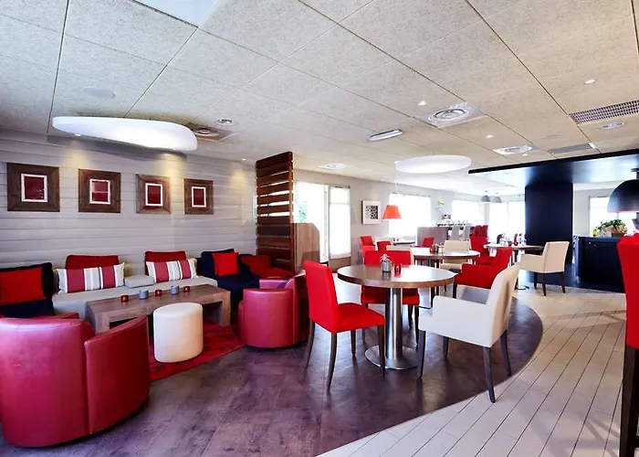 Hotel Campanile Centre - Cévennes